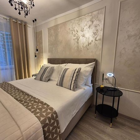 Studio Apartment Lily روفينج المظهر الخارجي الصورة